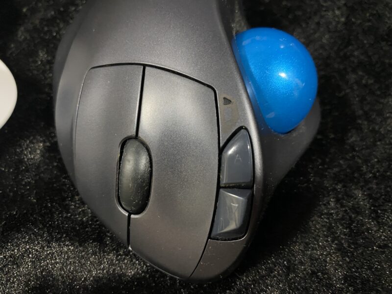 最強!?トラックボールERGO M575実機レビュー。M570との違いは?