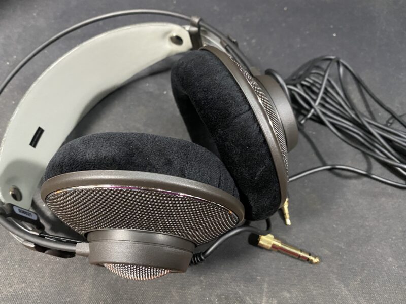 K612PRO AKGの定番開放型ヘッドホンを音楽機材制作家がチェック