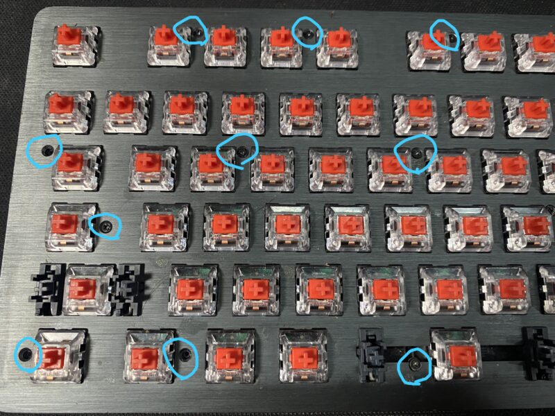 Logicool ゲーミングキーボード G512のキーが押されっぱなしになったから分解メンテナンスする。