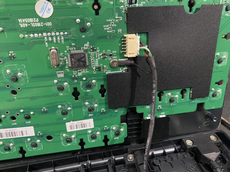 Logicool ゲーミングキーボード G512のキーが押されっぱなしになったから分解メンテナンスする。