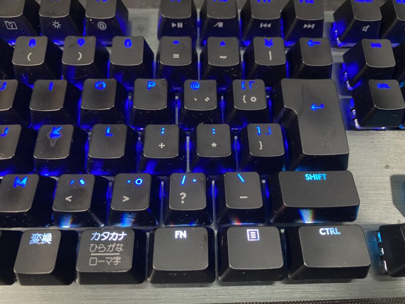 Logicool ゲーミングキーボード G512のキーが押されっぱなしになったから分解メンテナンスする。