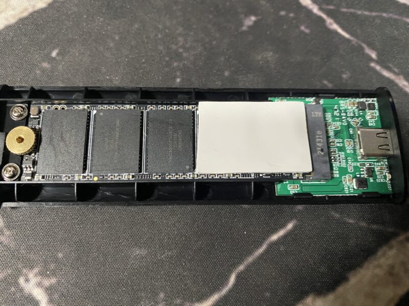 外付けSSD最速!NVMe SSDをUSBで外付けしたらどれくらい速いのか?
